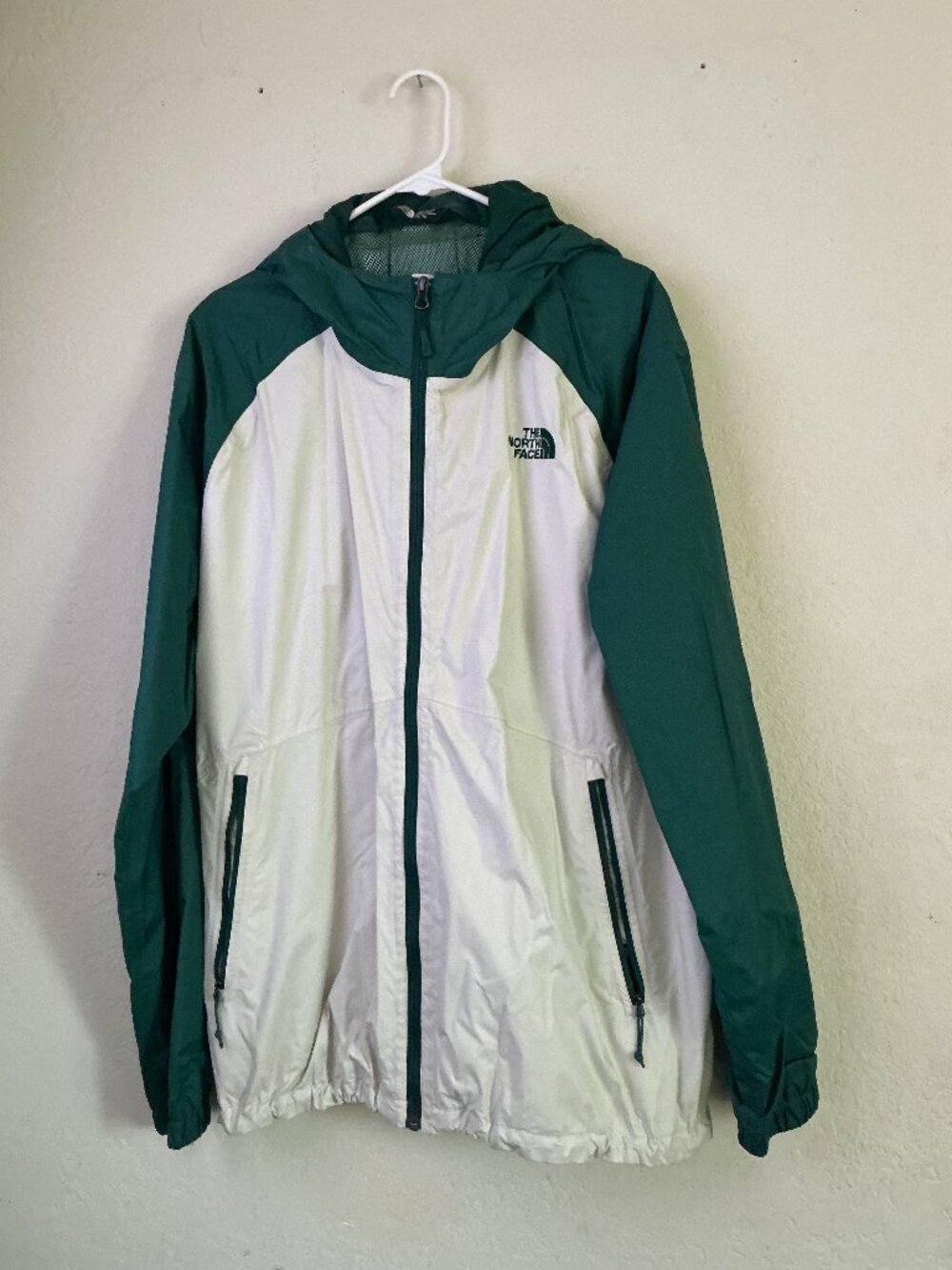 The North Face Boreal Windbreaker Rain Jacket Hoodie Men's 2XL Size White Green